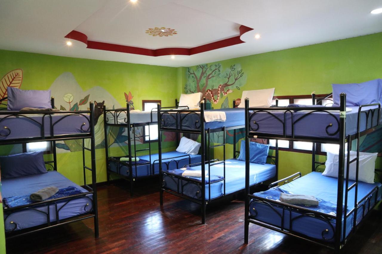 Blessing Backpackers Hostel Thongsala Exterior photo
